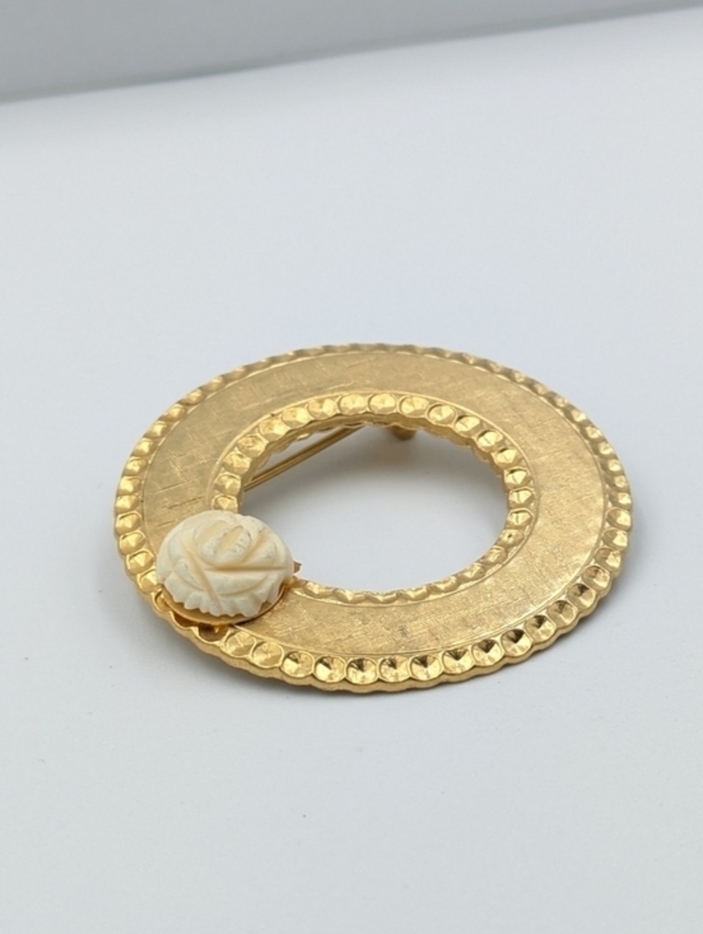 Vintage gold tone circle brooch pin carved rose cabochon textured